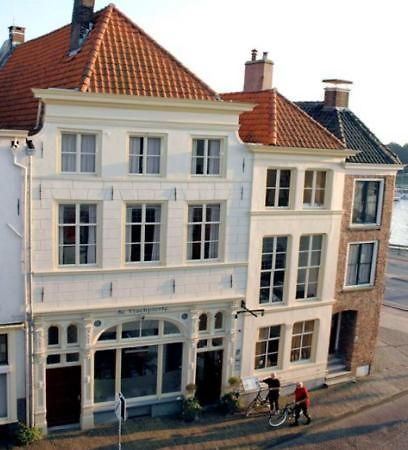 Hotel De Vischpoorte, Hartje Deventer En Aan De Ijssel Экстерьер фото