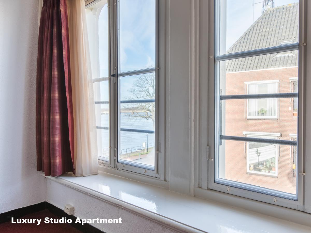 Hotel De Vischpoorte, Hartje Deventer En Aan De Ijssel Экстерьер фото